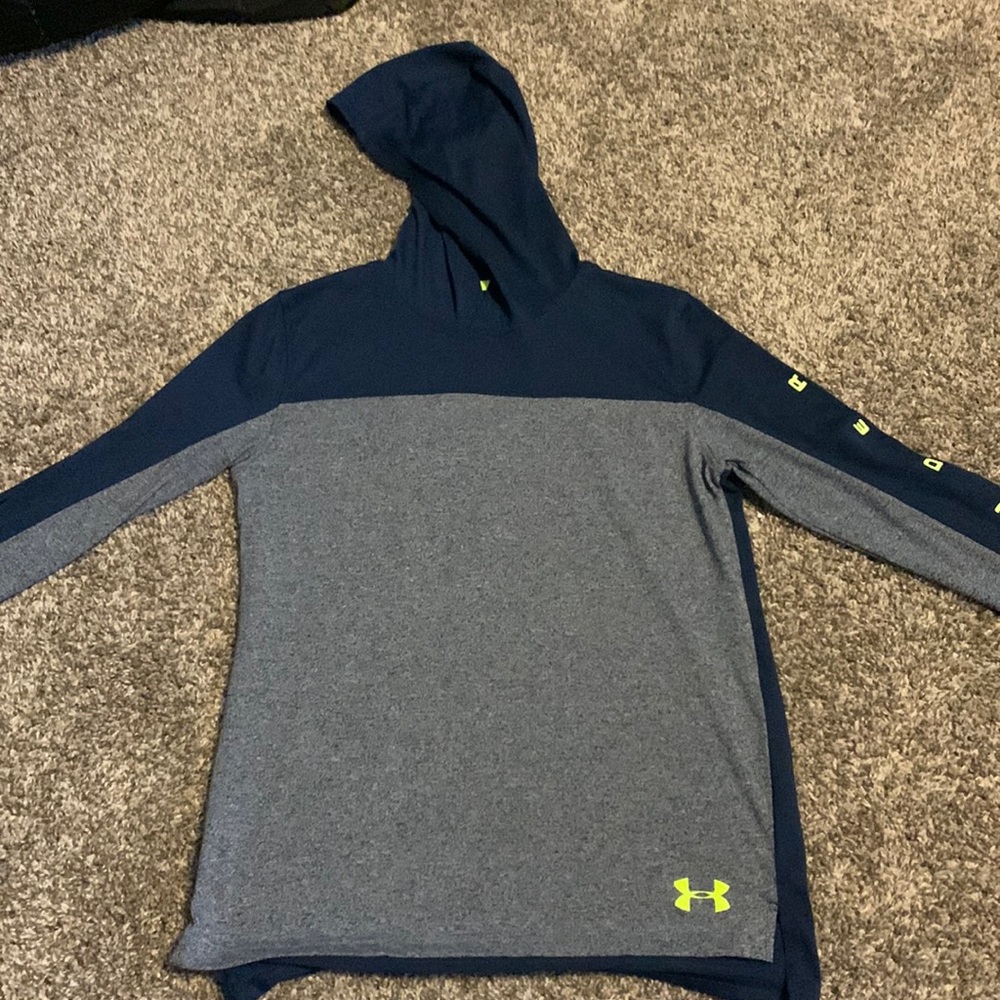 Under Armour long sleeve knit hoodie, size Youth Large